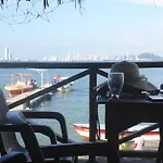 Paraiso Beach